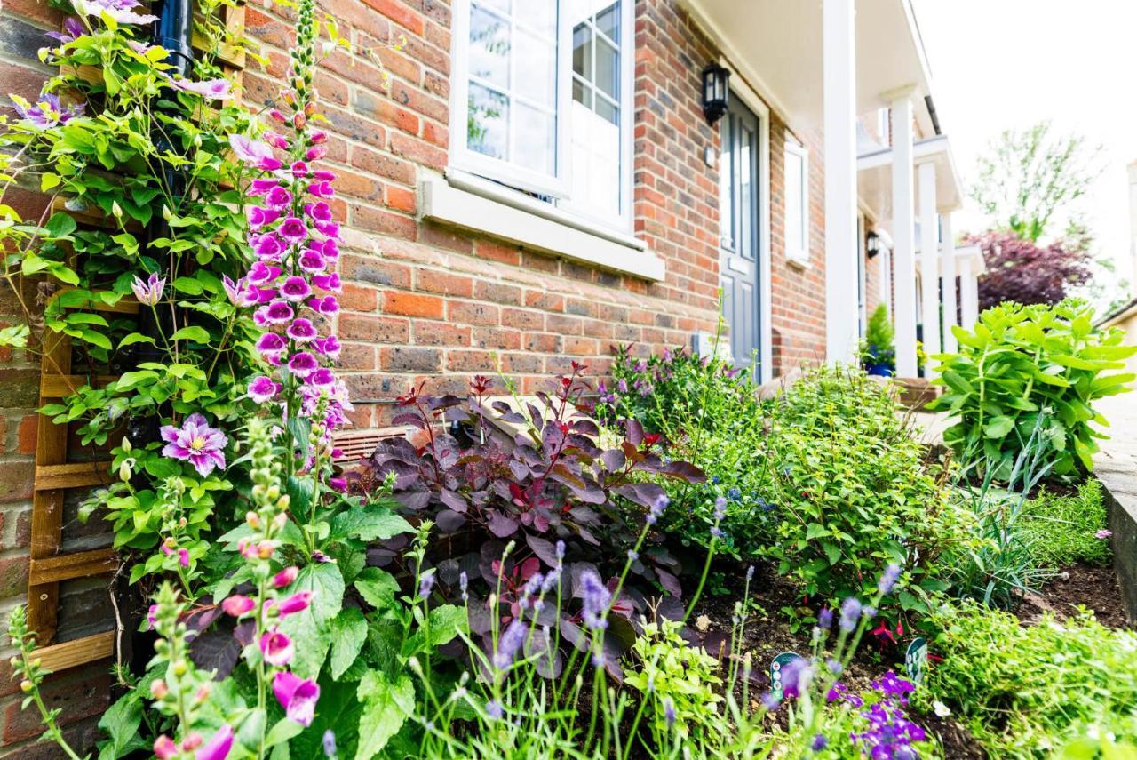 Riverside Stays, Modern House Stays, Shefford, Bedfordshire Esterno foto